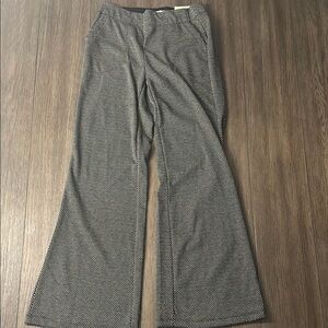 Max Studio Black and White Pants